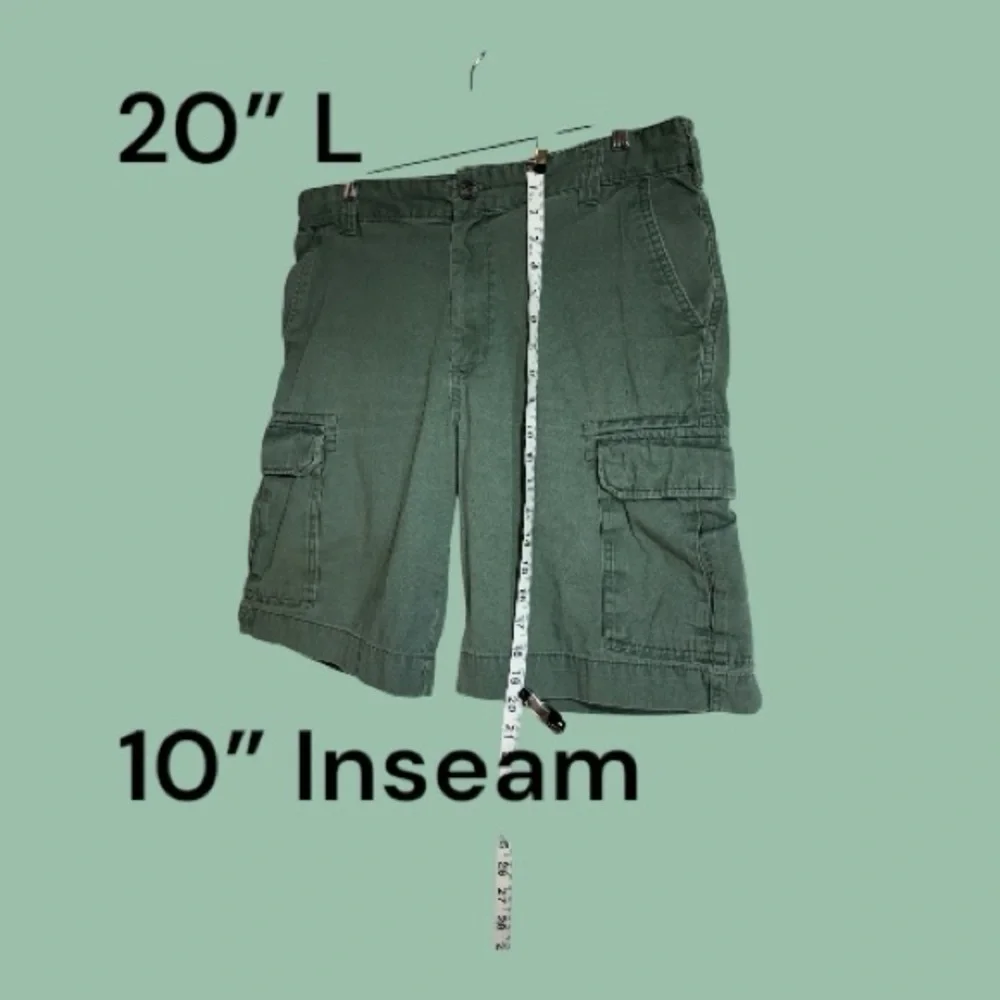 MERONA Army Green Khaki Cargo Shorts 100% Cotton Size 34” Waist
